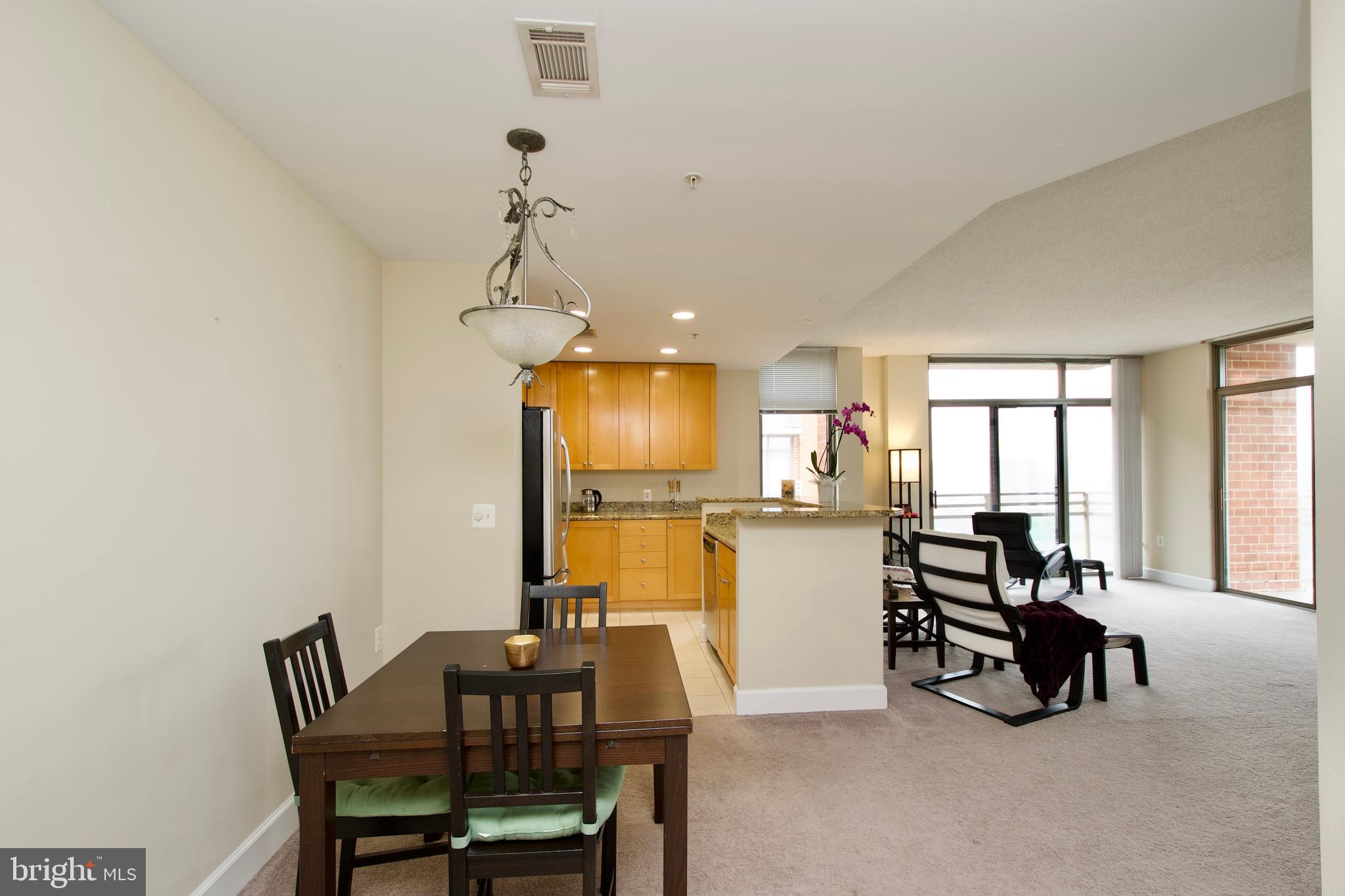 3600 S GLEBE ROAD 423W