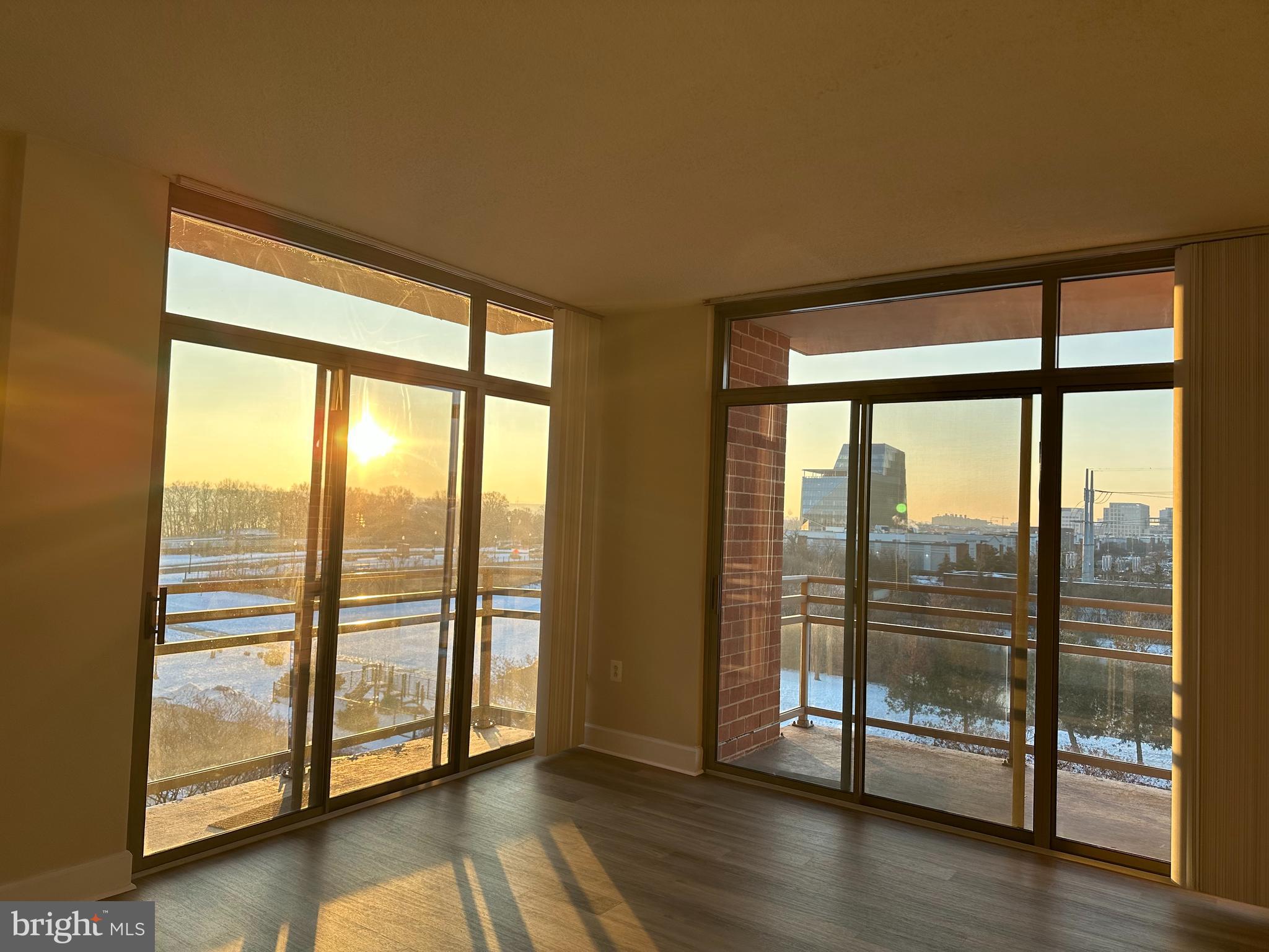 3600 S GLEBE ROAD 423W