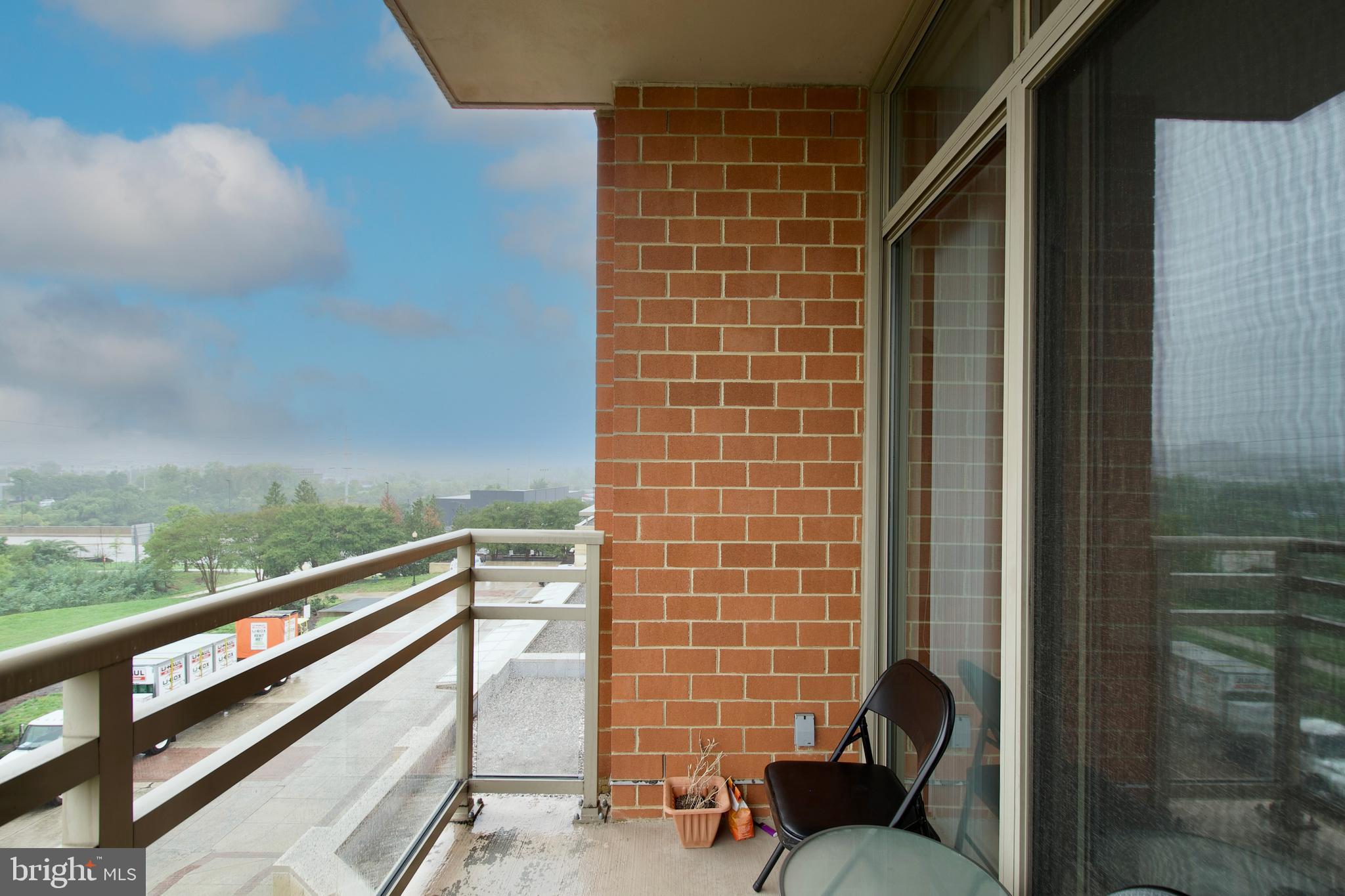 3600 S GLEBE ROAD 423W