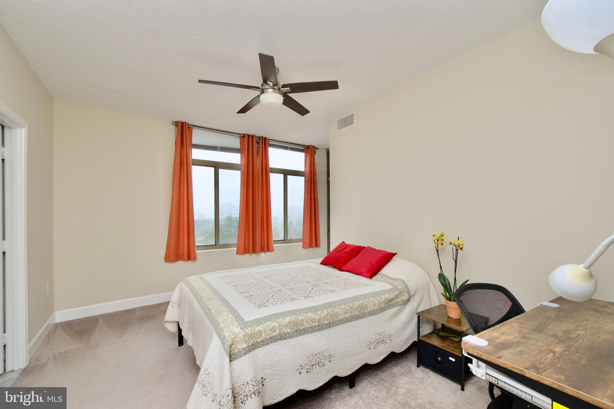 3600 S GLEBE ROAD 423W