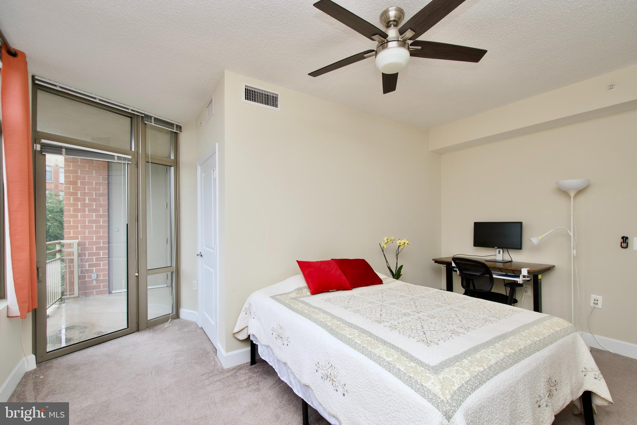 3600 S GLEBE ROAD 423W