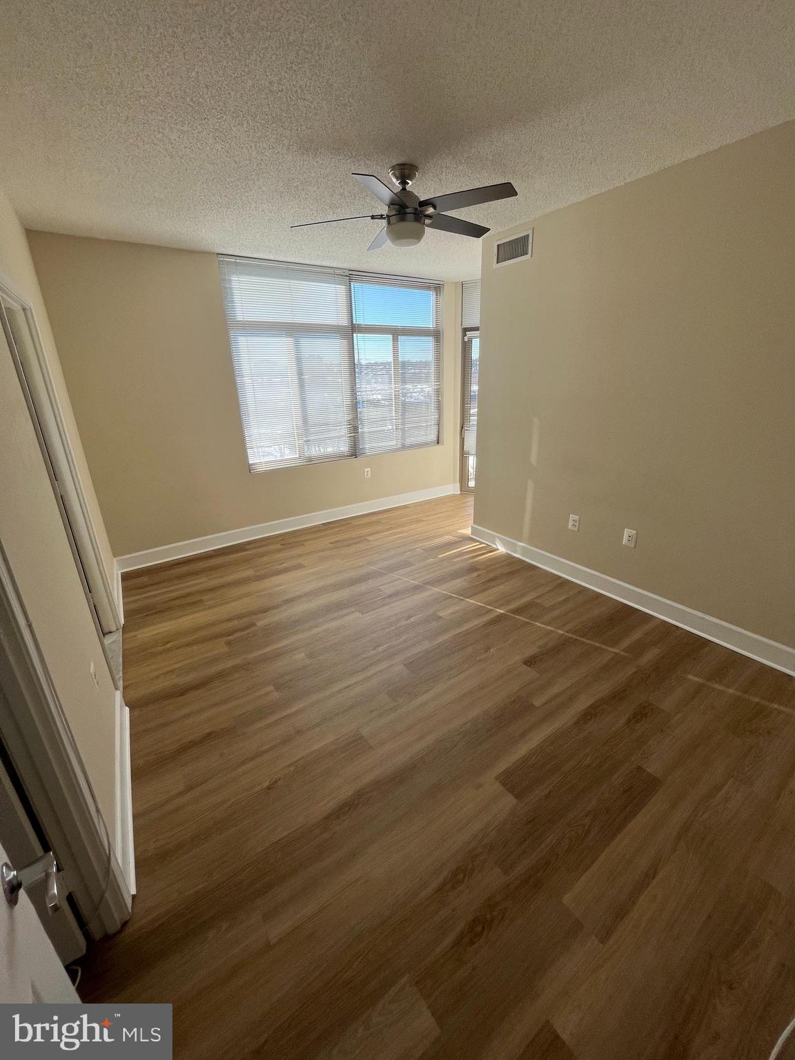 3600 S GLEBE ROAD 423W