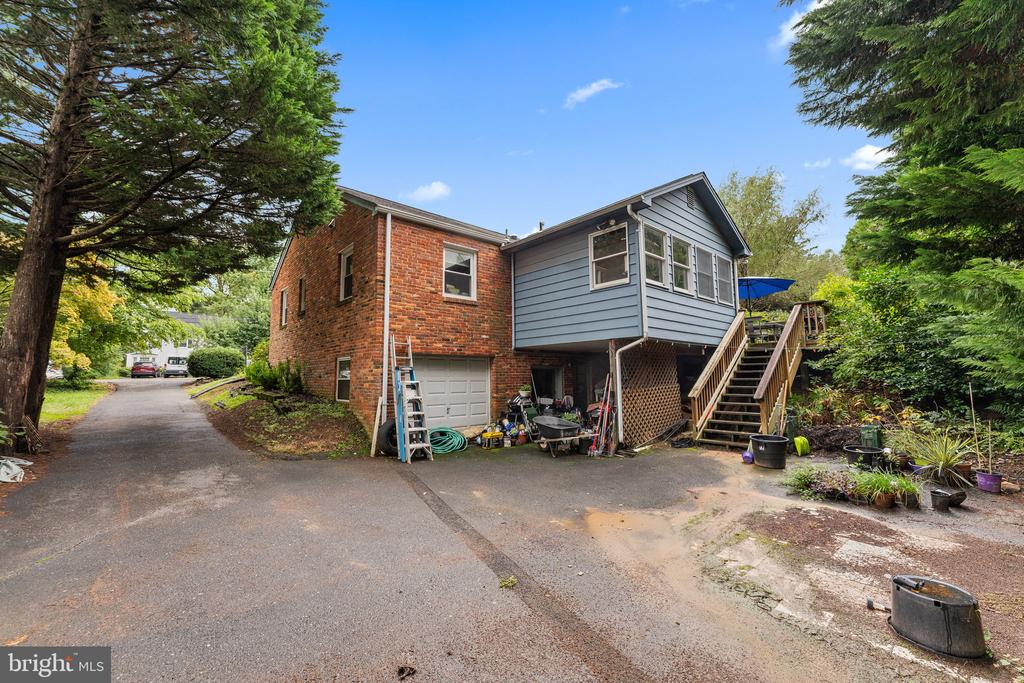 4000 N GLEBE ROAD