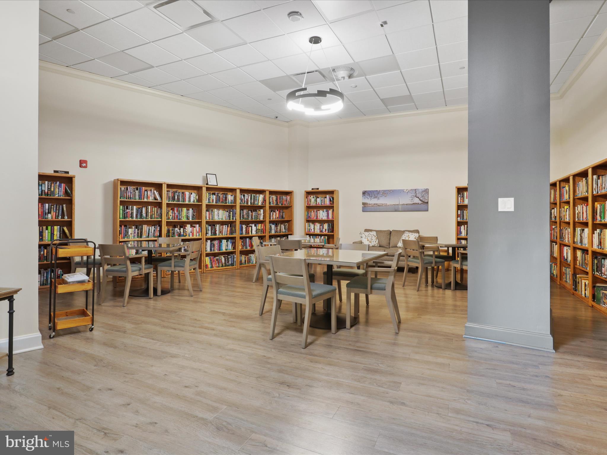 1300 CRYSTAL DRIVE 1002-S