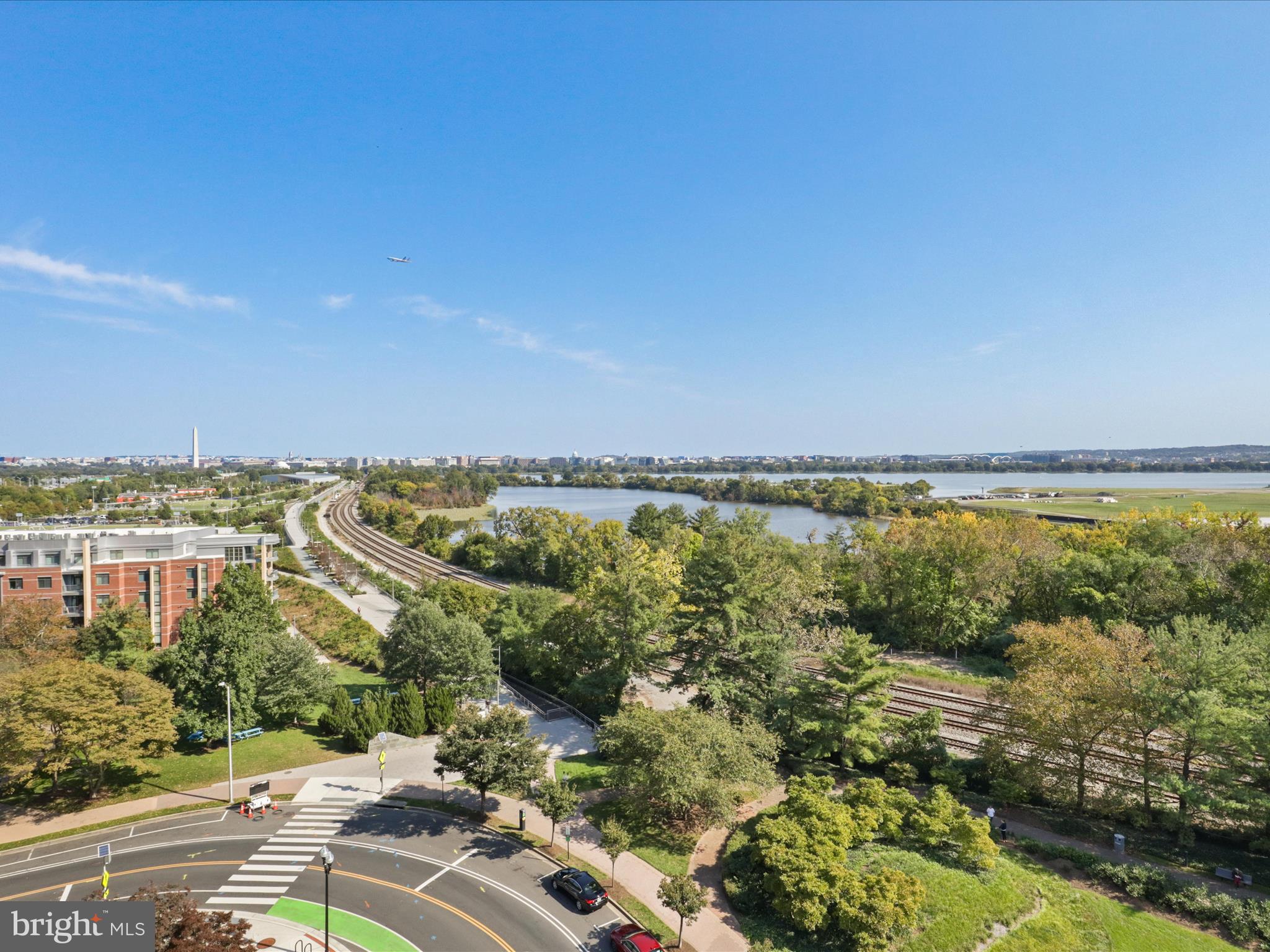 1300 CRYSTAL DRIVE 1002-S