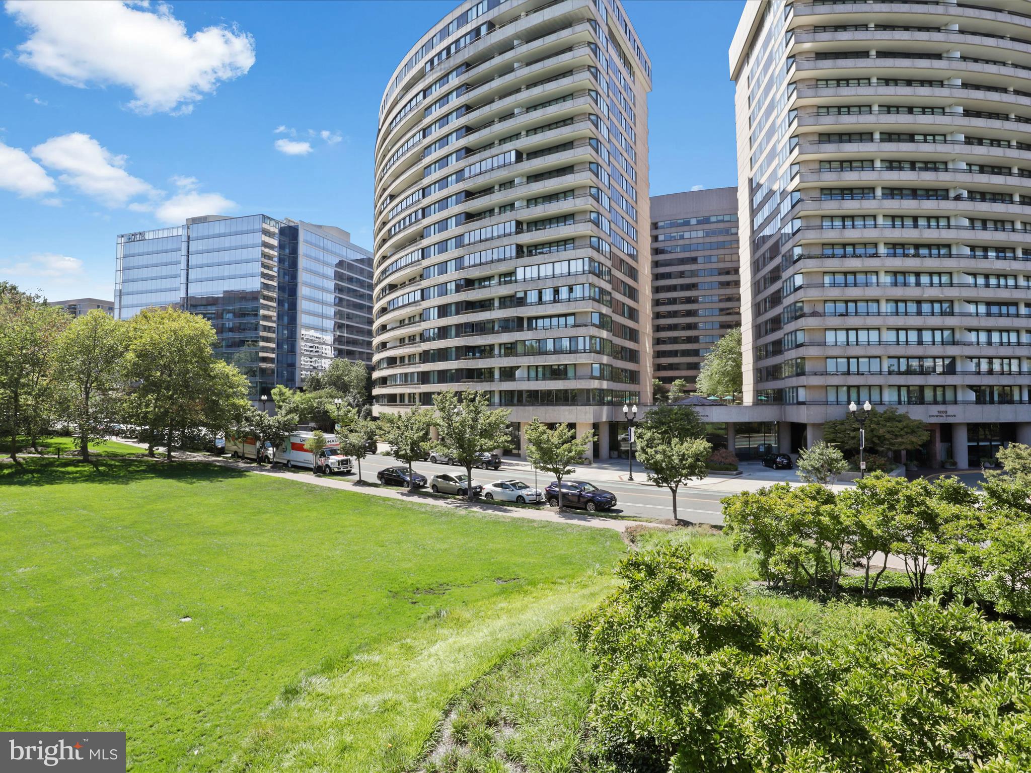 1300 CRYSTAL DRIVE 1002-S
