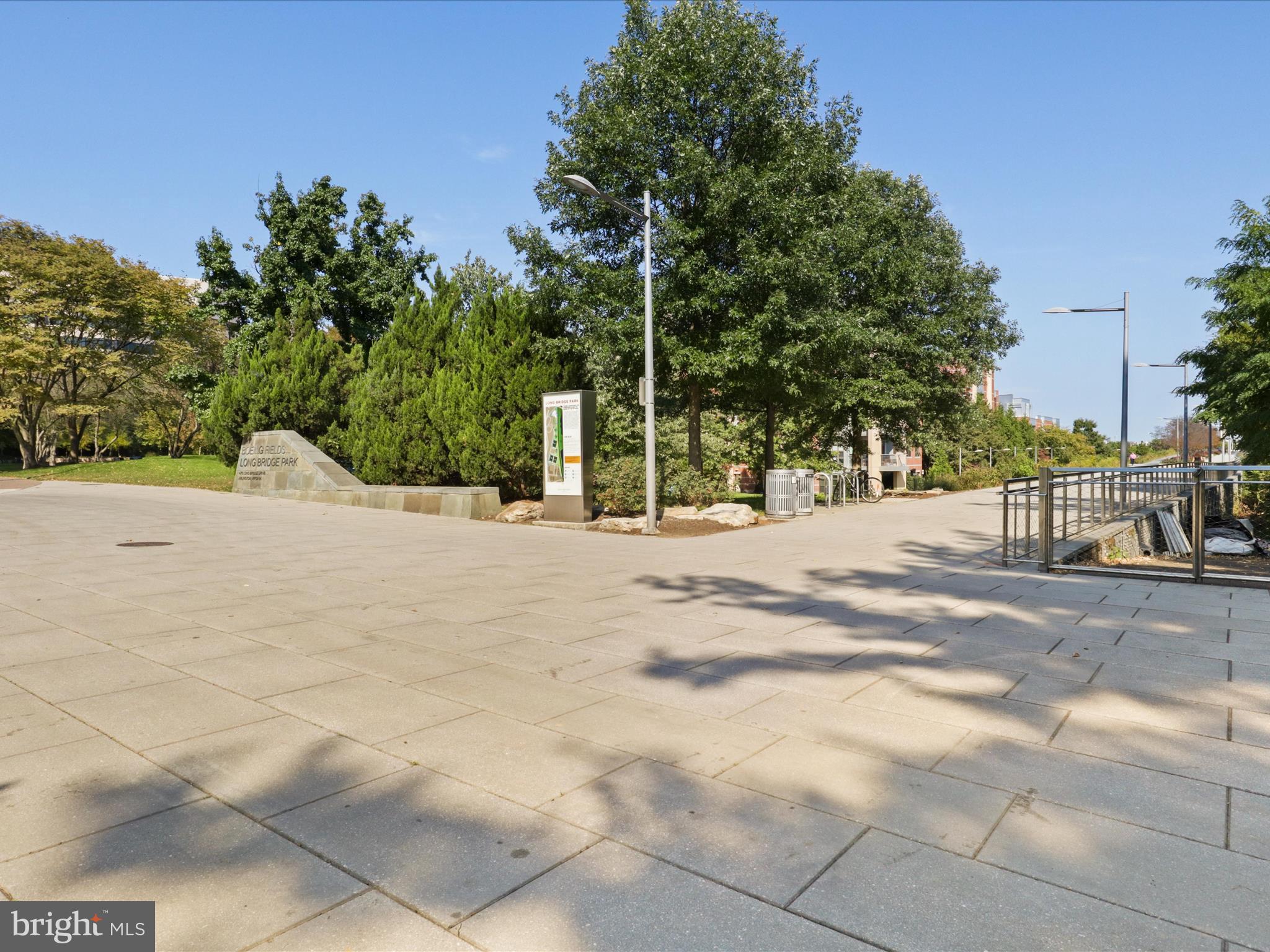 1300 CRYSTAL DRIVE 1002-S