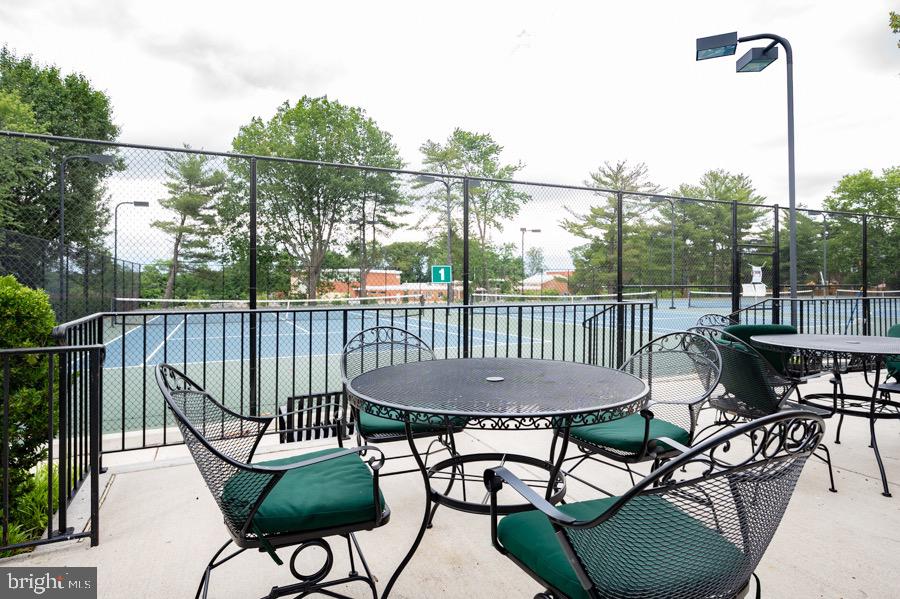 4728 29TH STREET S B1