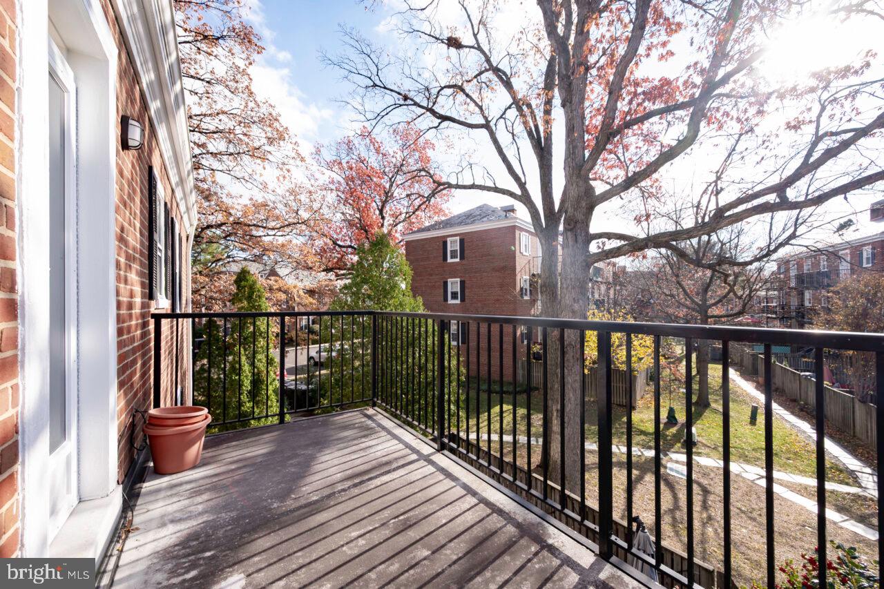 4728 29TH STREET S B1