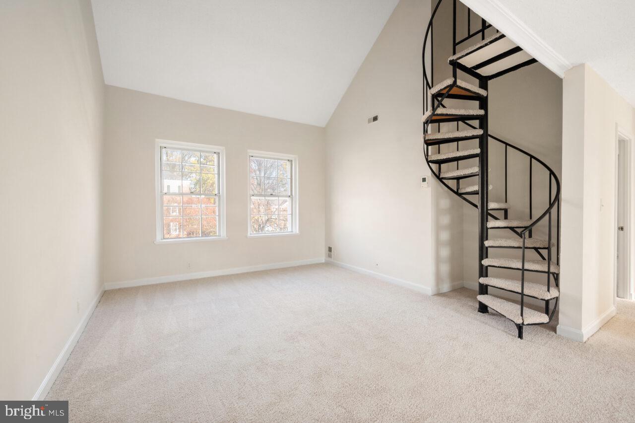 4728 29TH STREET S B1