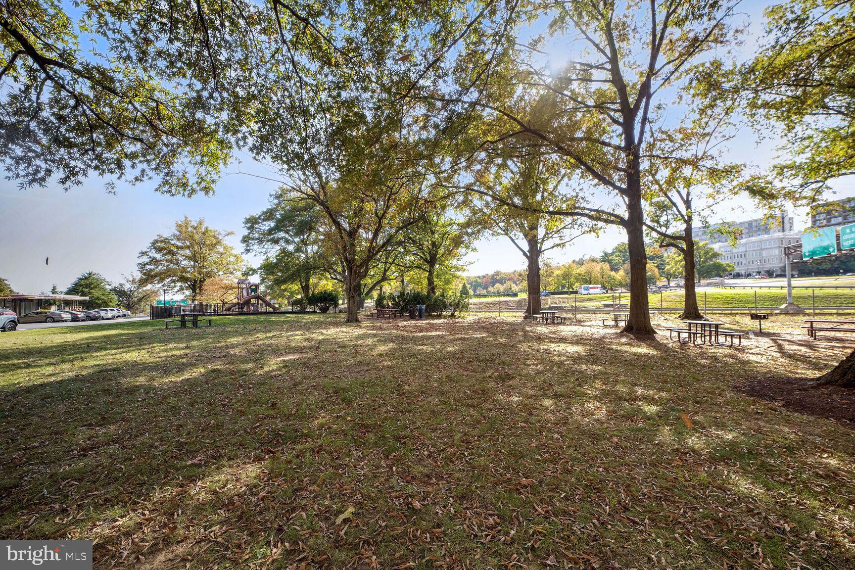 1121 ARLINGTON BOULEVARD 1014