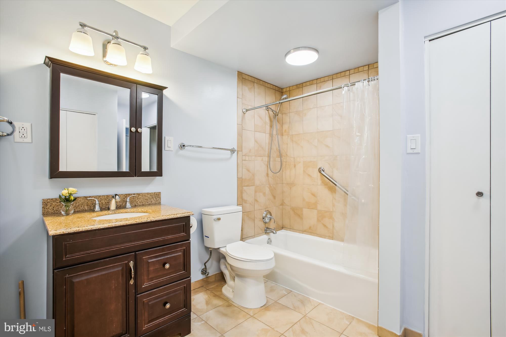 1830 COLUMBIA PIKE 211