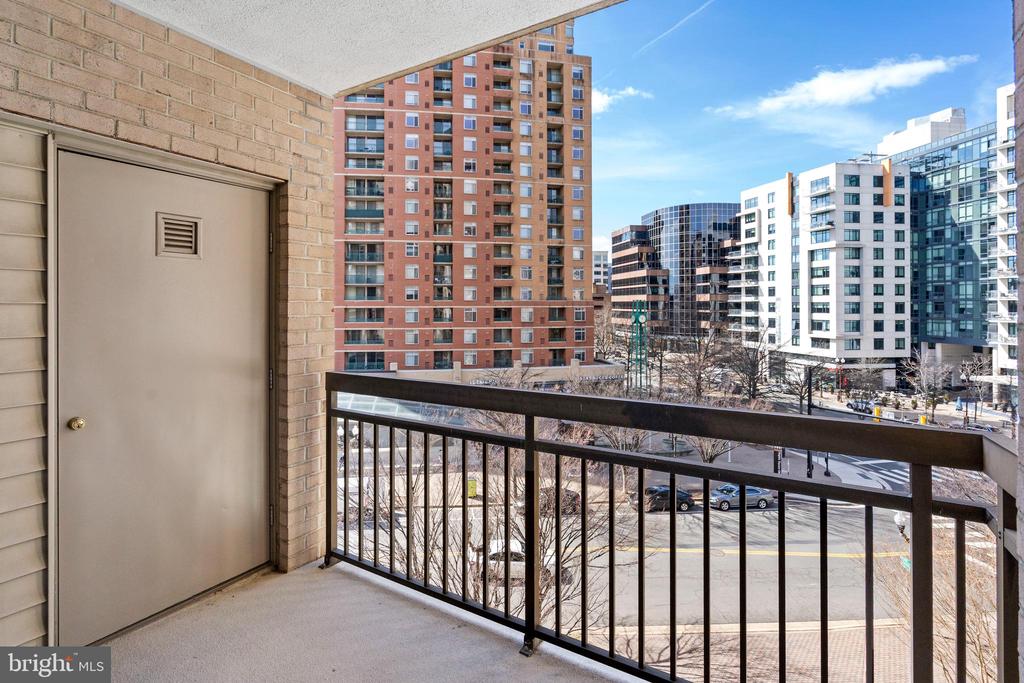 901 N MONROE STREET 508