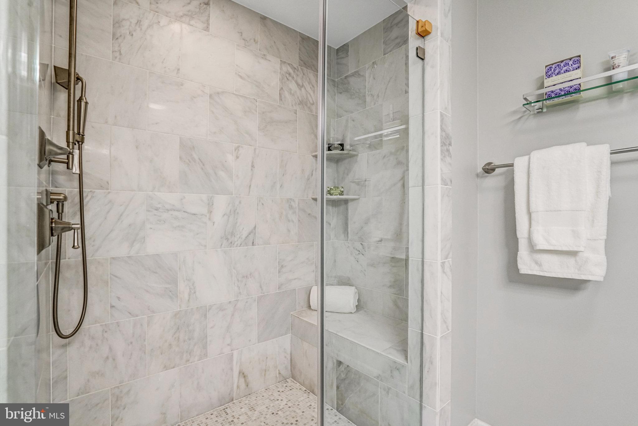 2642 ROBERT WALKER PLACE