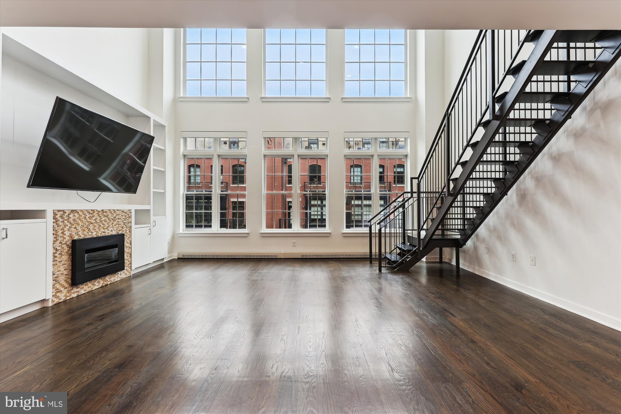 1610 N QUEEN STREET 247-D