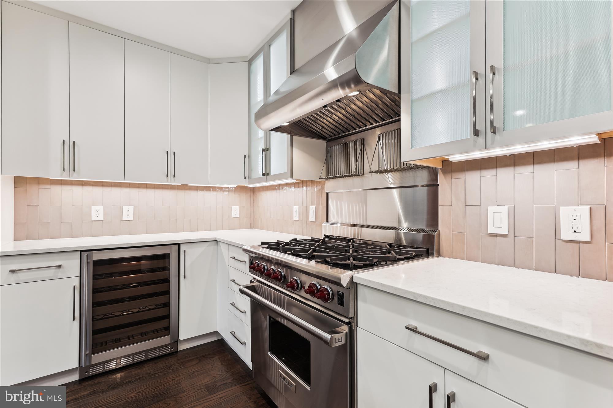 1610 N QUEEN STREET 247-D