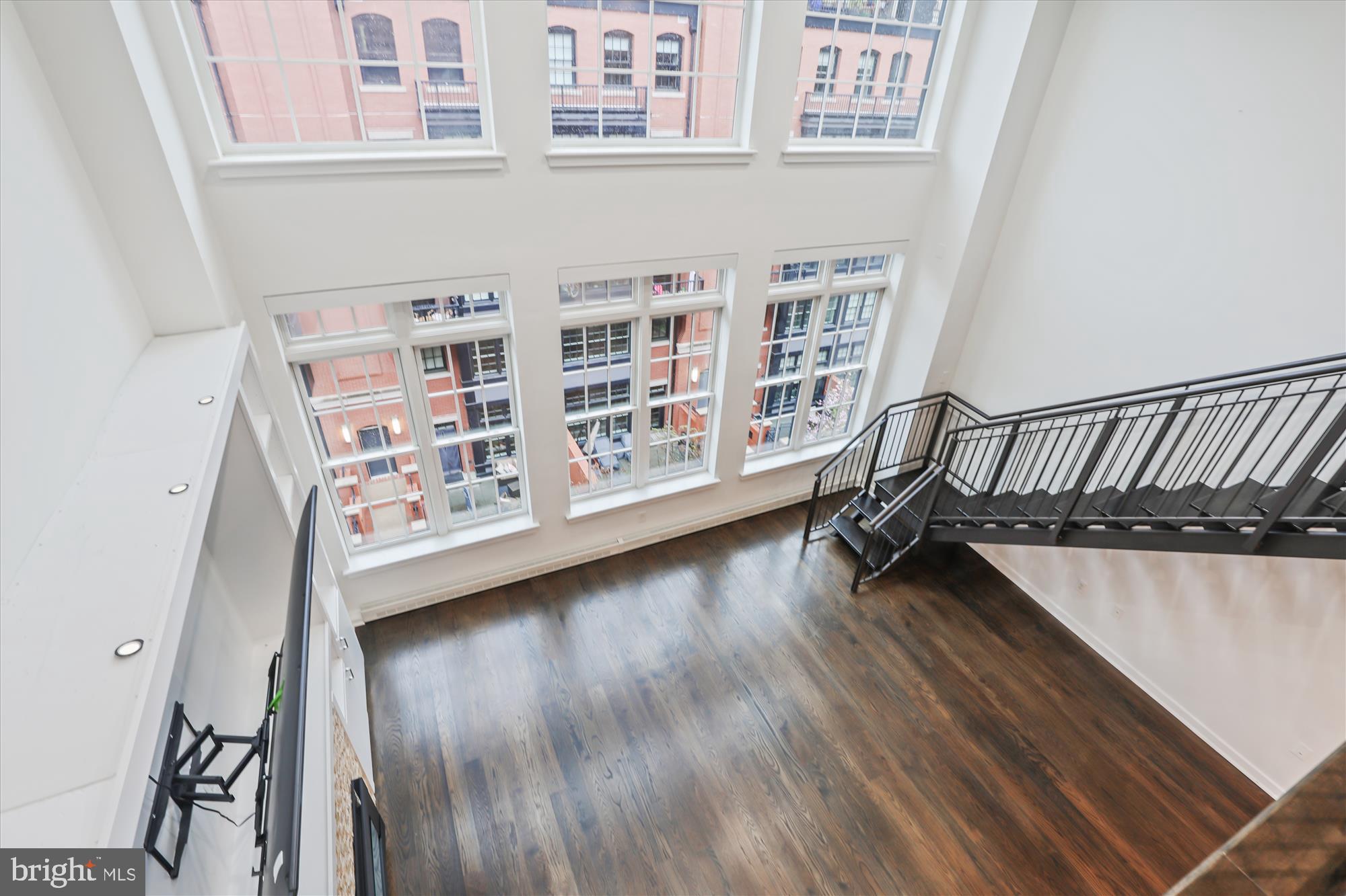 1610 N QUEEN STREET 247-D