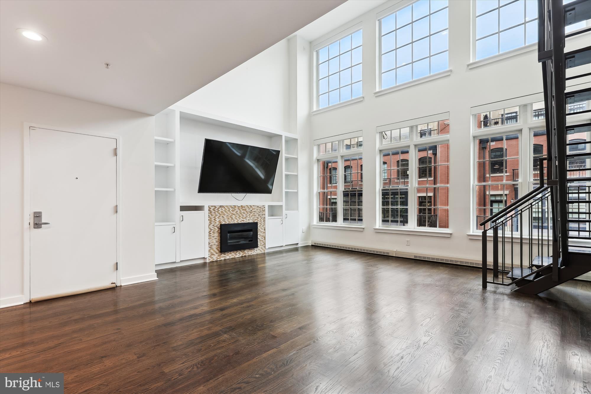 1610 N QUEEN STREET 247-D