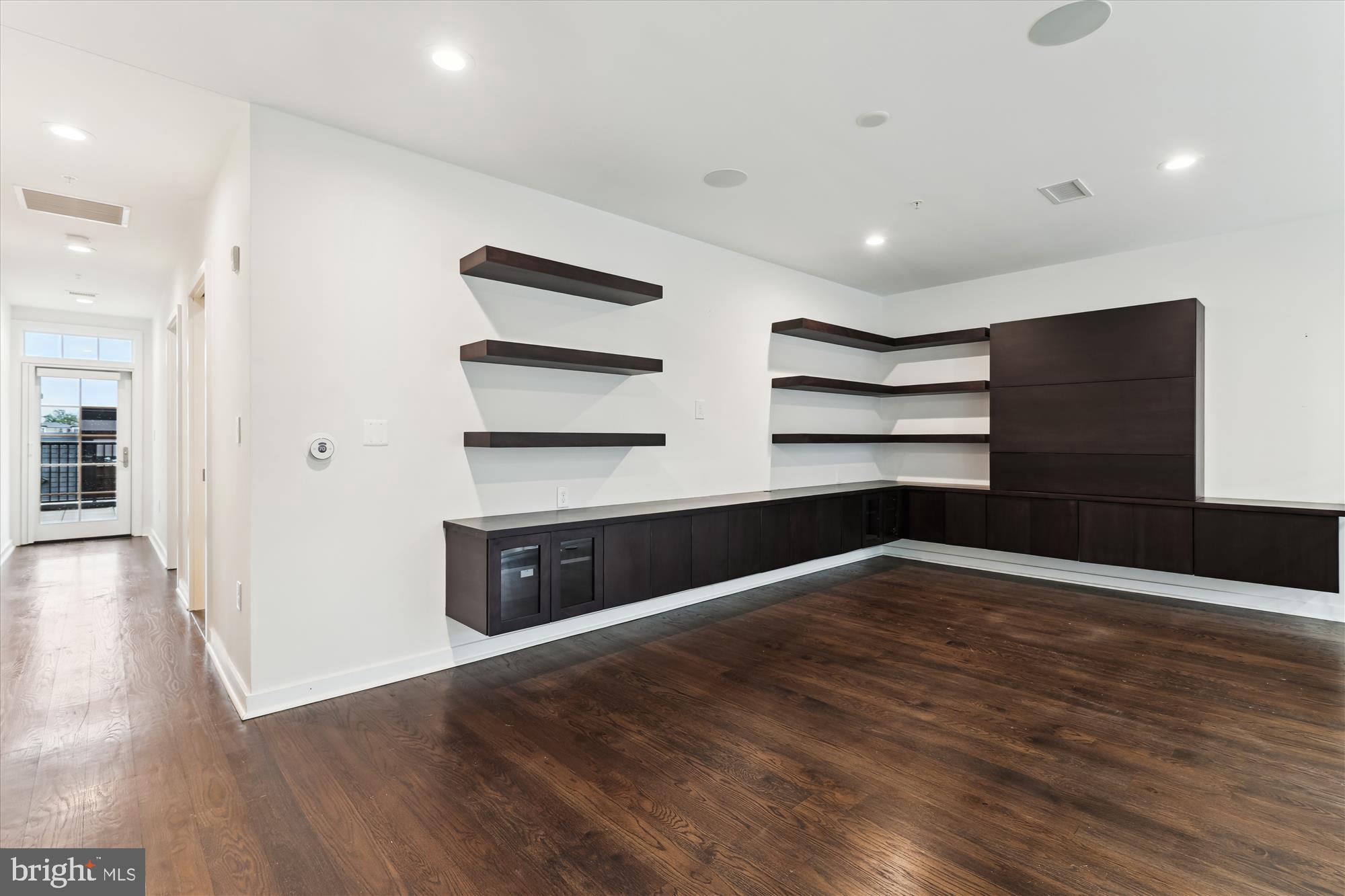 1610 N QUEEN STREET 247-D