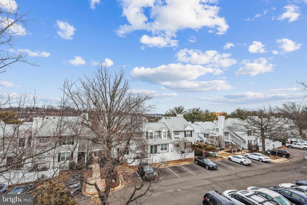 2915 S WOODSTOCK C 3