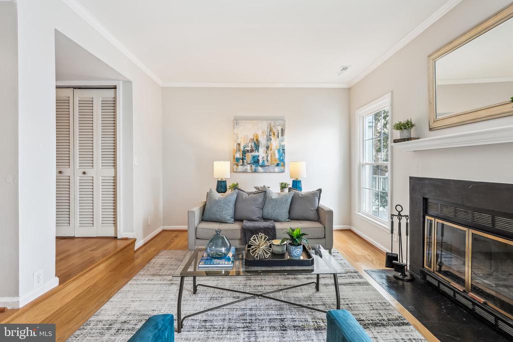 2915 S WOODSTOCK C 3
