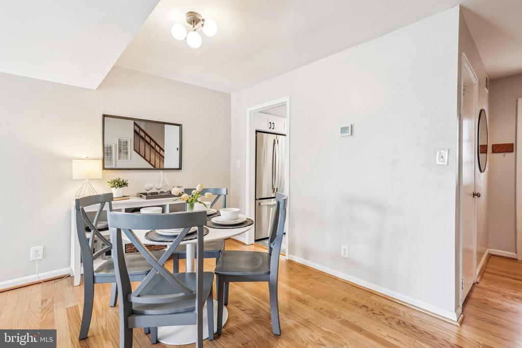 2915 S WOODSTOCK C 3