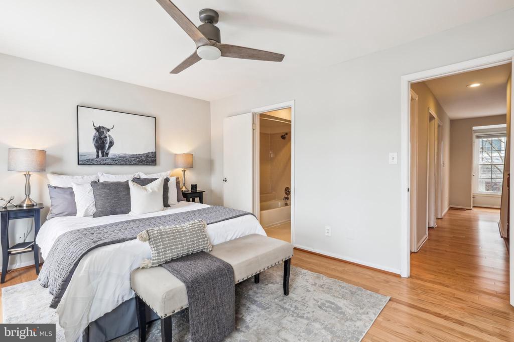 2915 S WOODSTOCK C 3