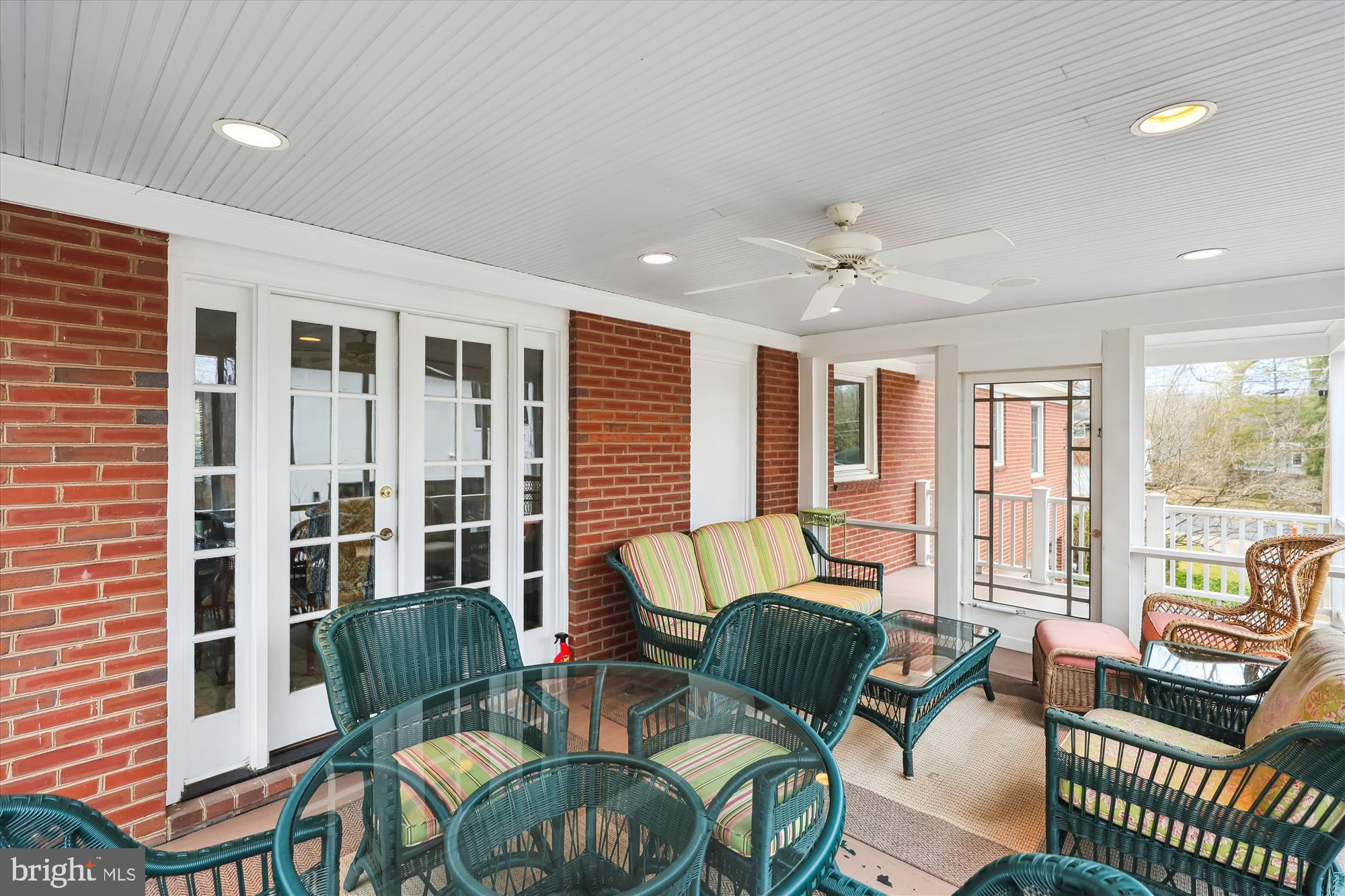 4207 40TH STREET N