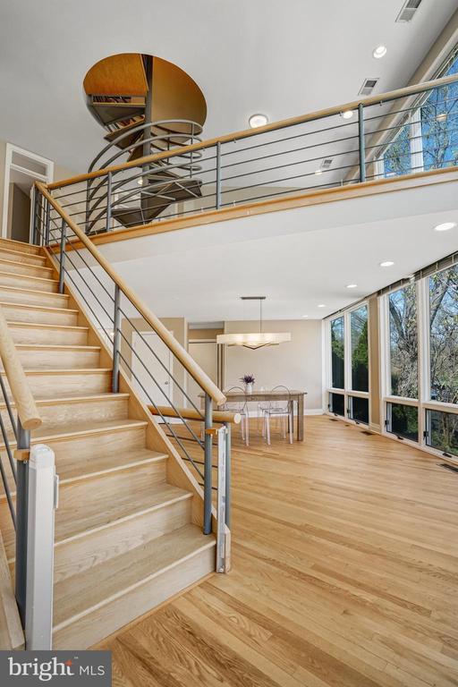 6559 24TH STREET N