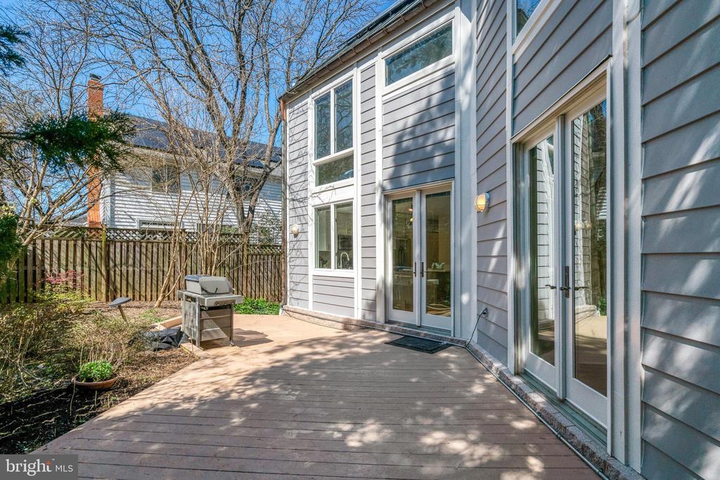 6559 24TH STREET N
