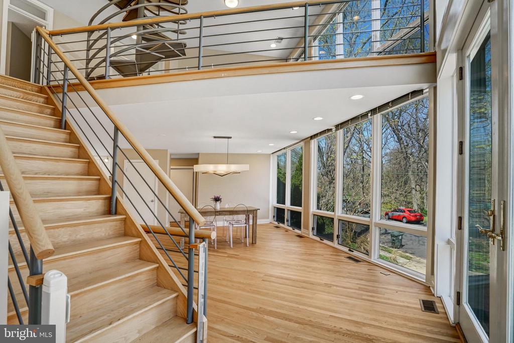 6559 24TH STREET N