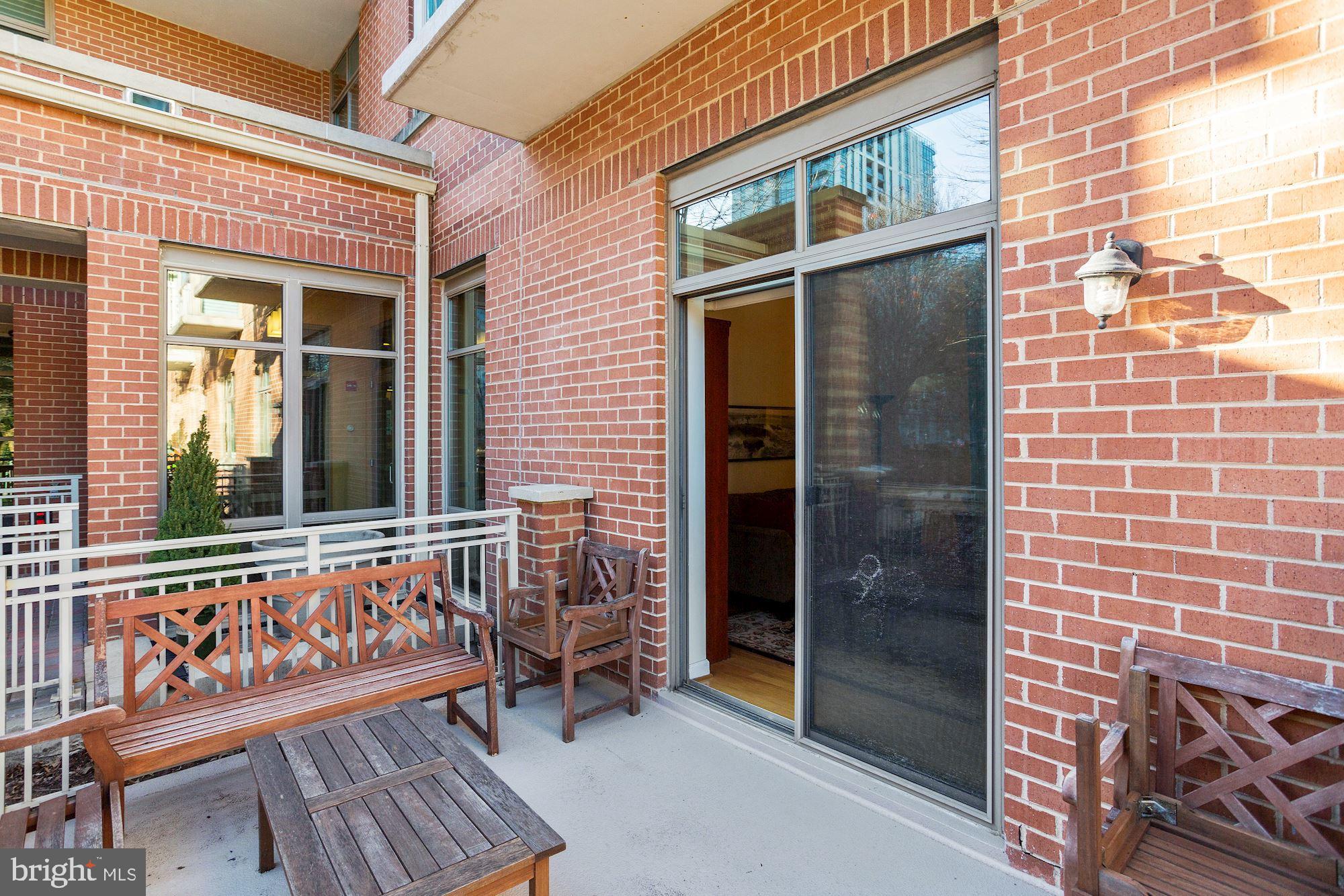 1000 N RANDOLPH STREET 103