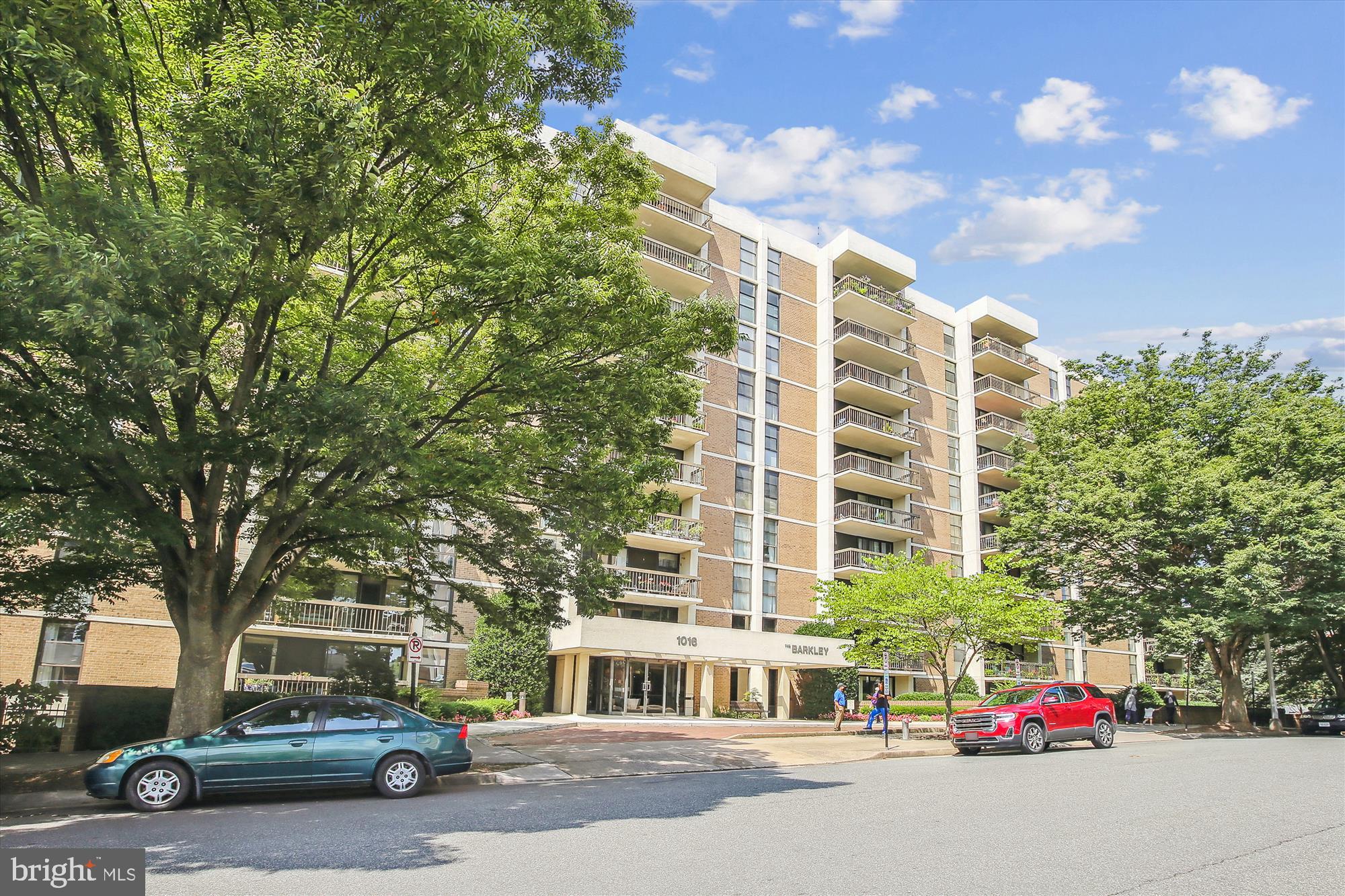 1016 S WAYNE STREET 303