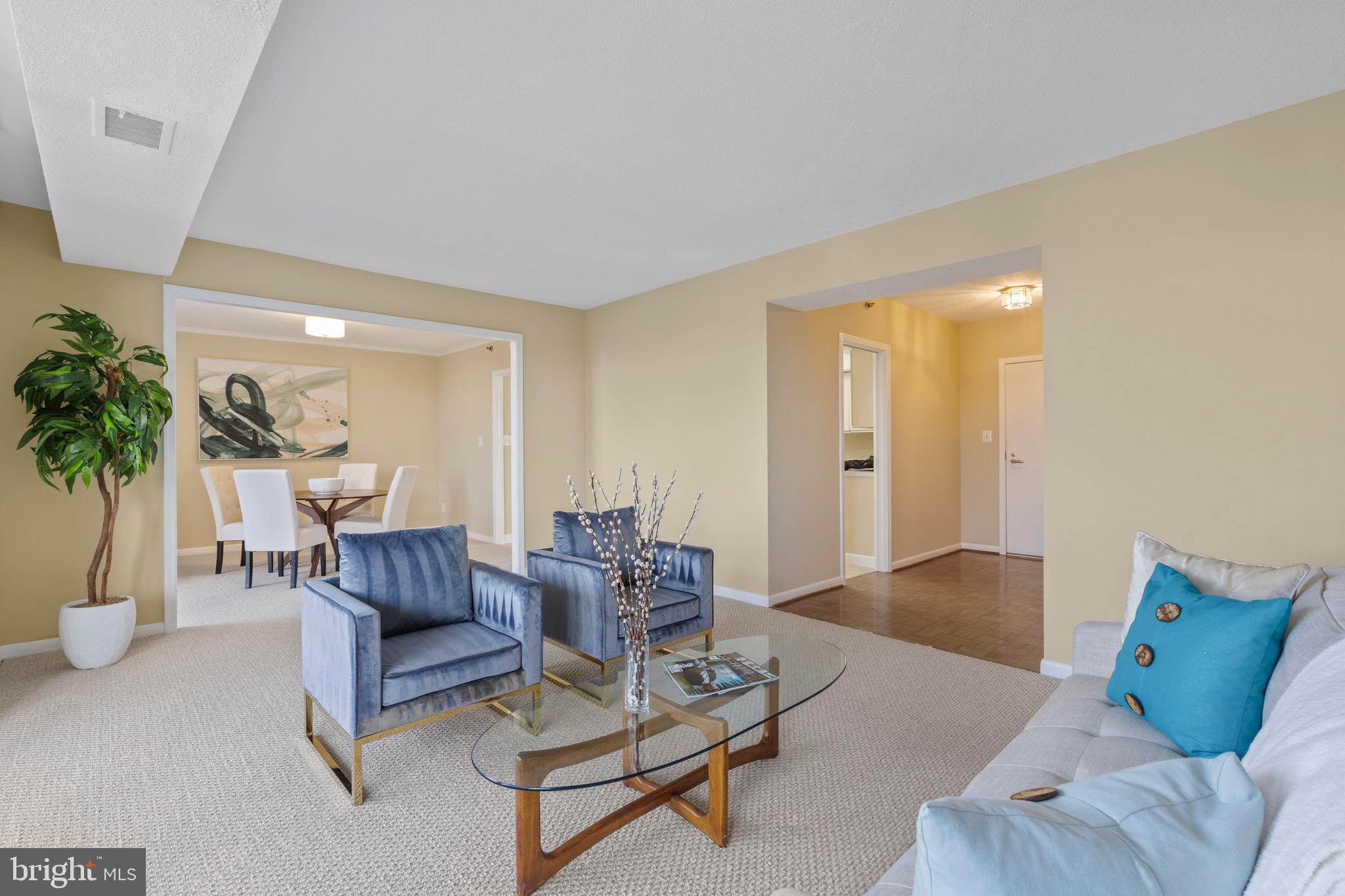 1016 S WAYNE STREET 303