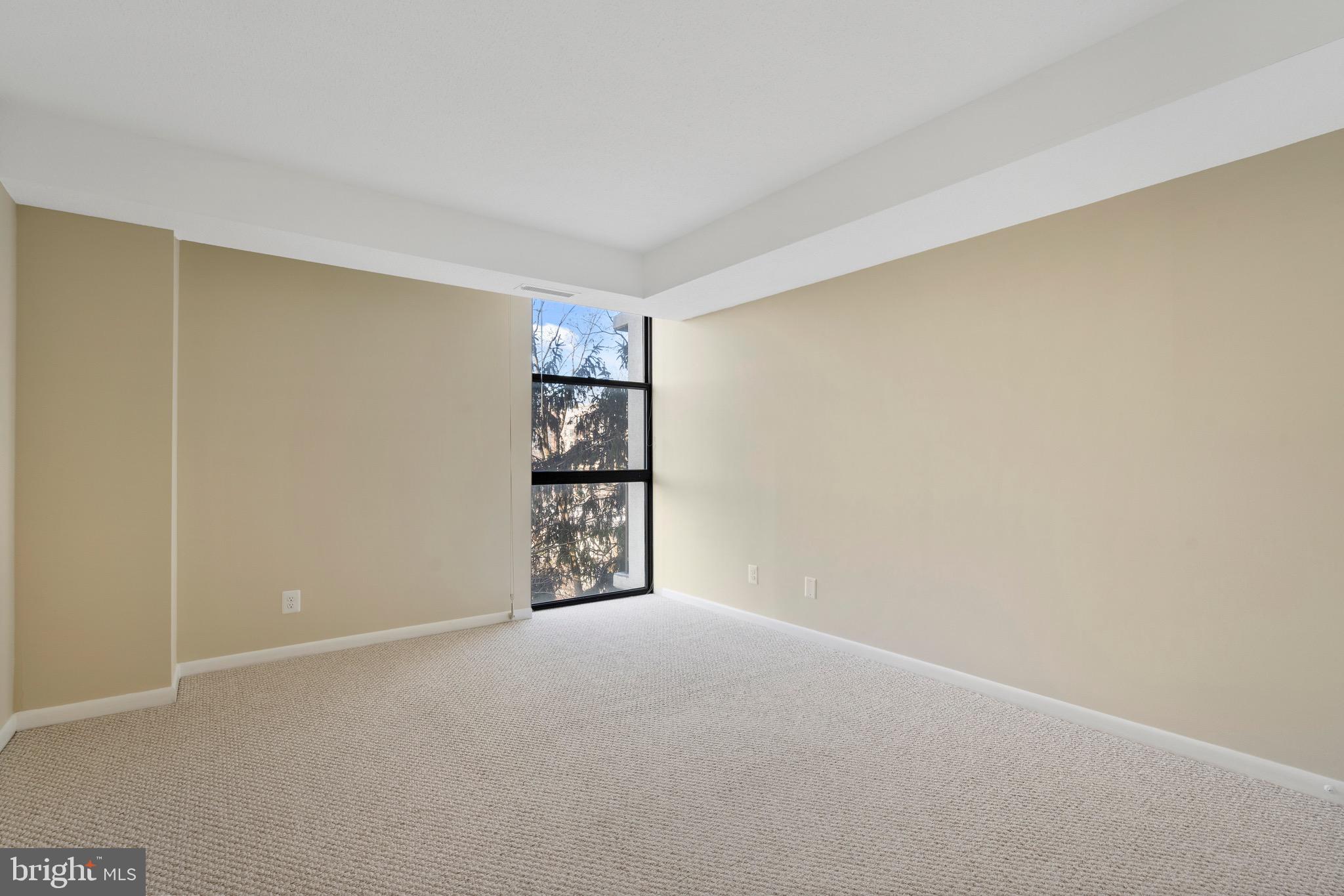 1016 S WAYNE STREET 303