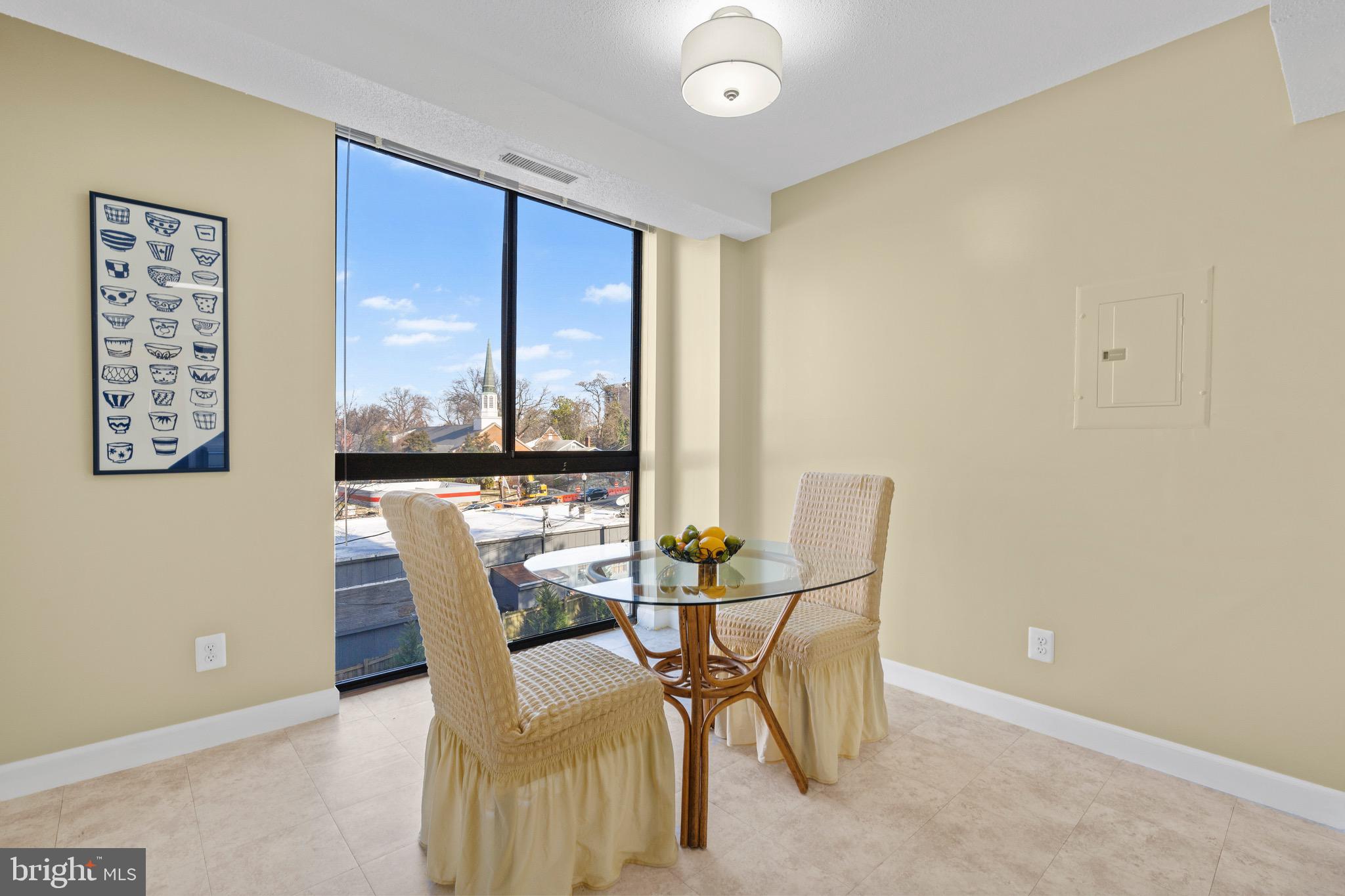 1016 S WAYNE STREET 303