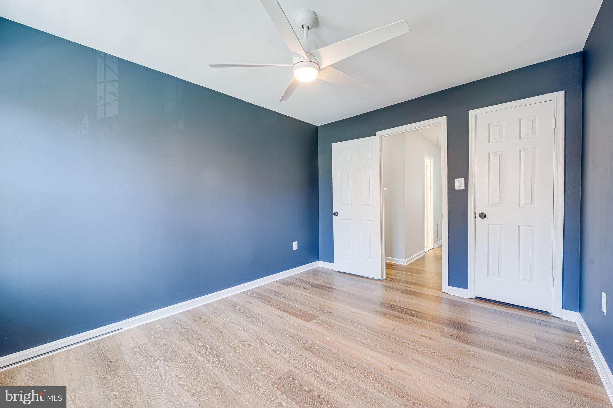 4 S MANCHESTER STREET