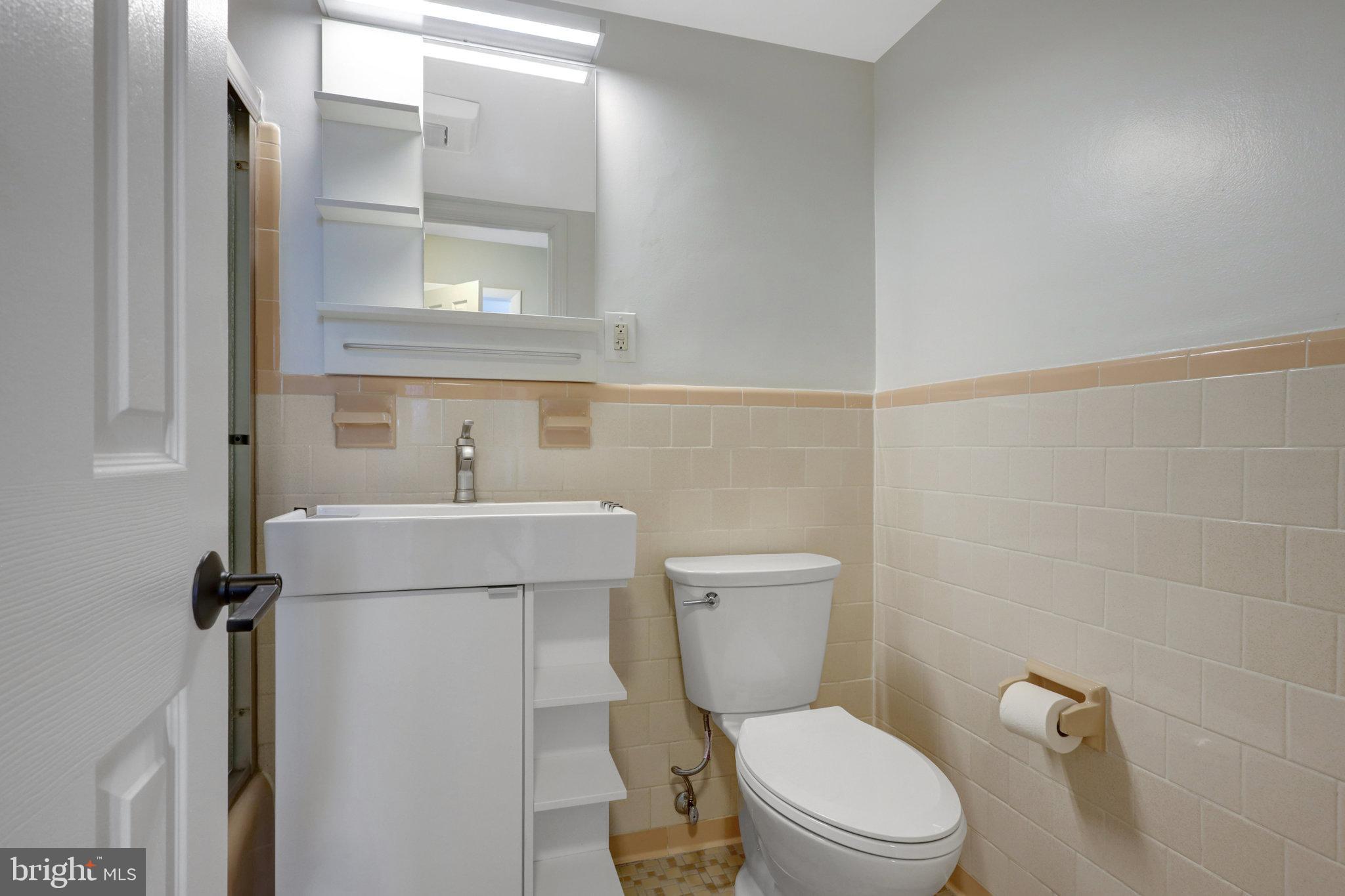 4401 CHERRY HILL ROAD 24