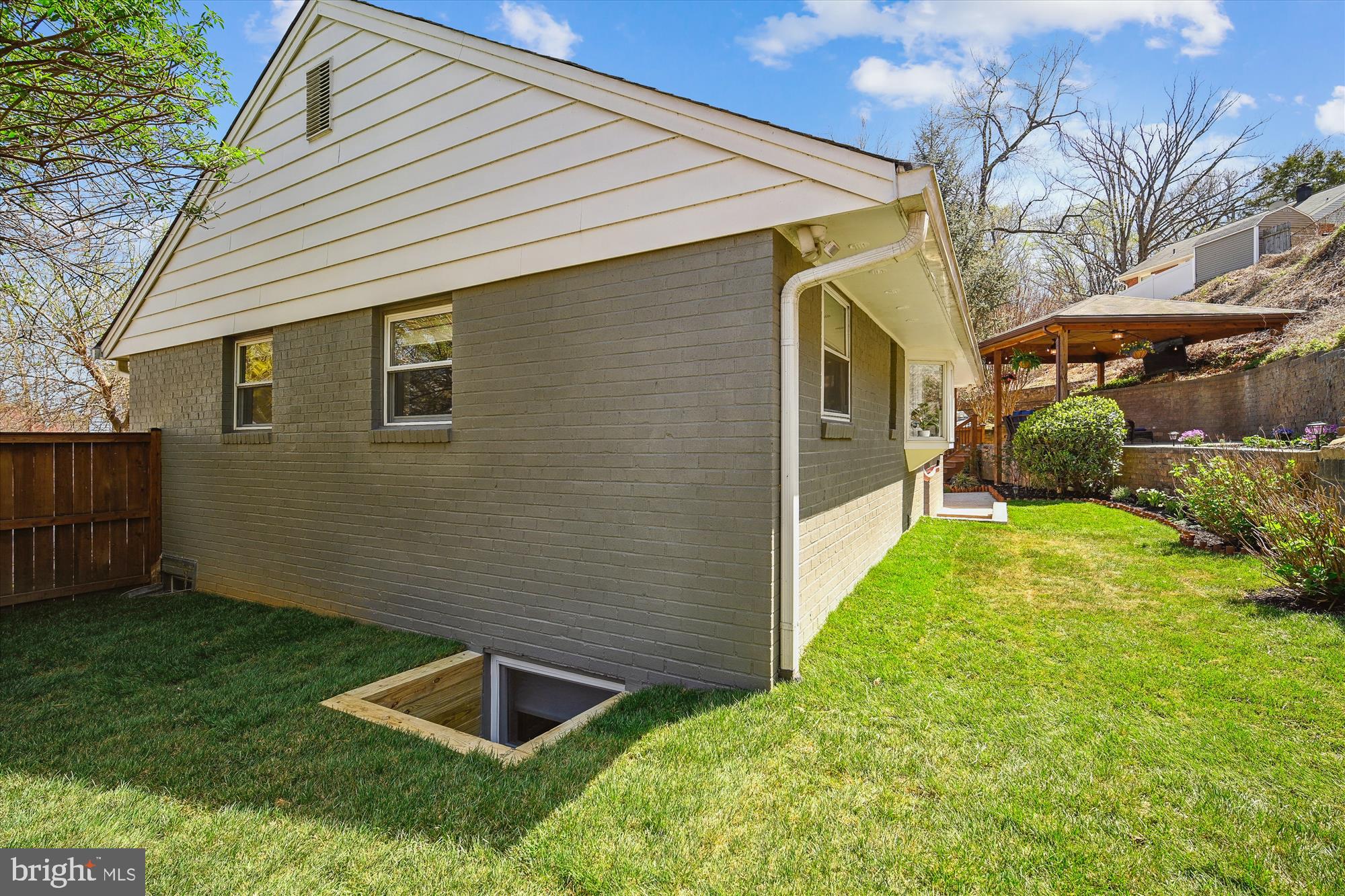 1416 S BUCHANAN STREET