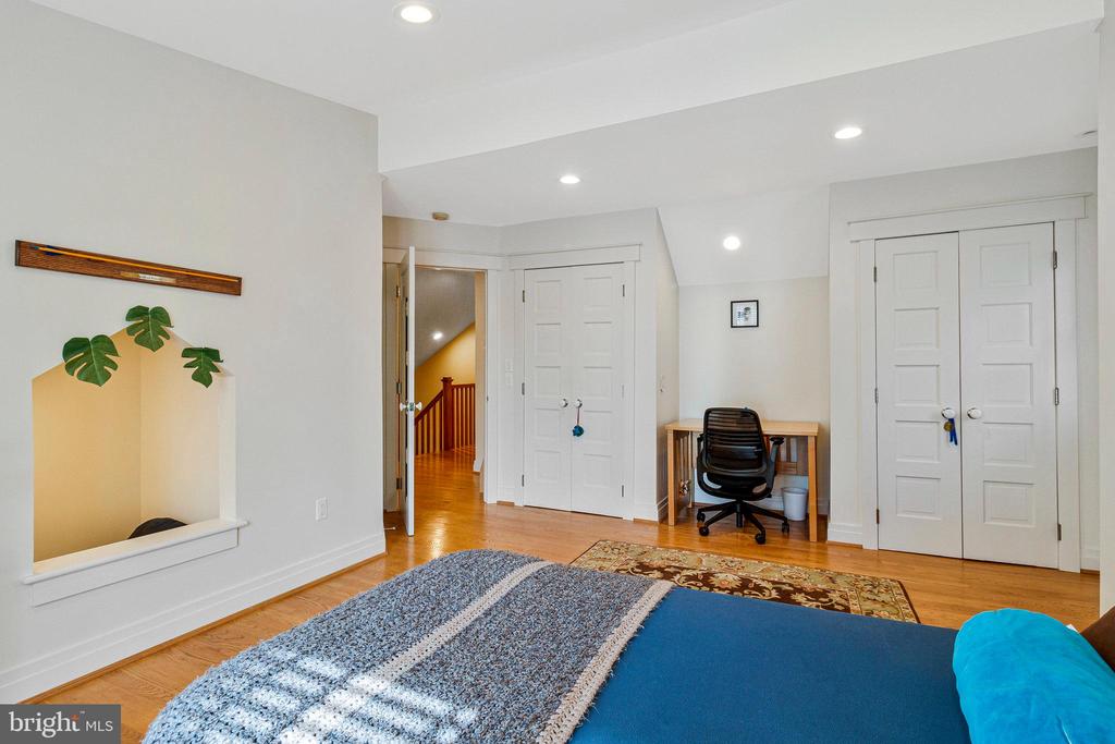 5146 38TH STREET