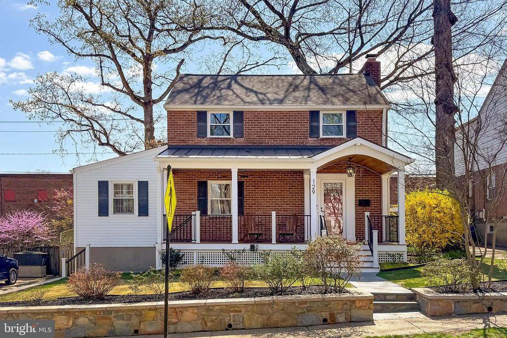 129 N COLUMBUS STREET