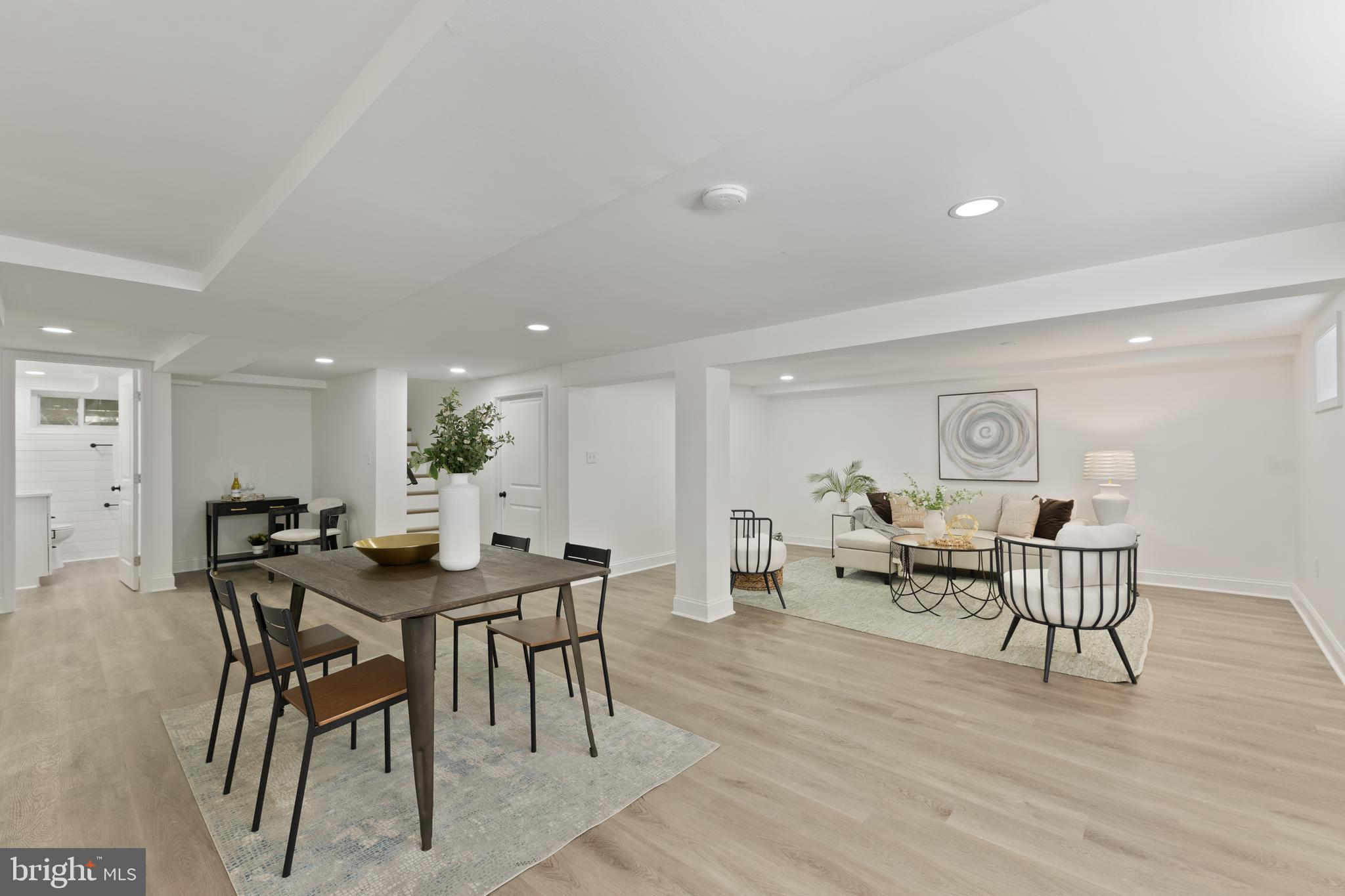 3700 LORCOM LANE
