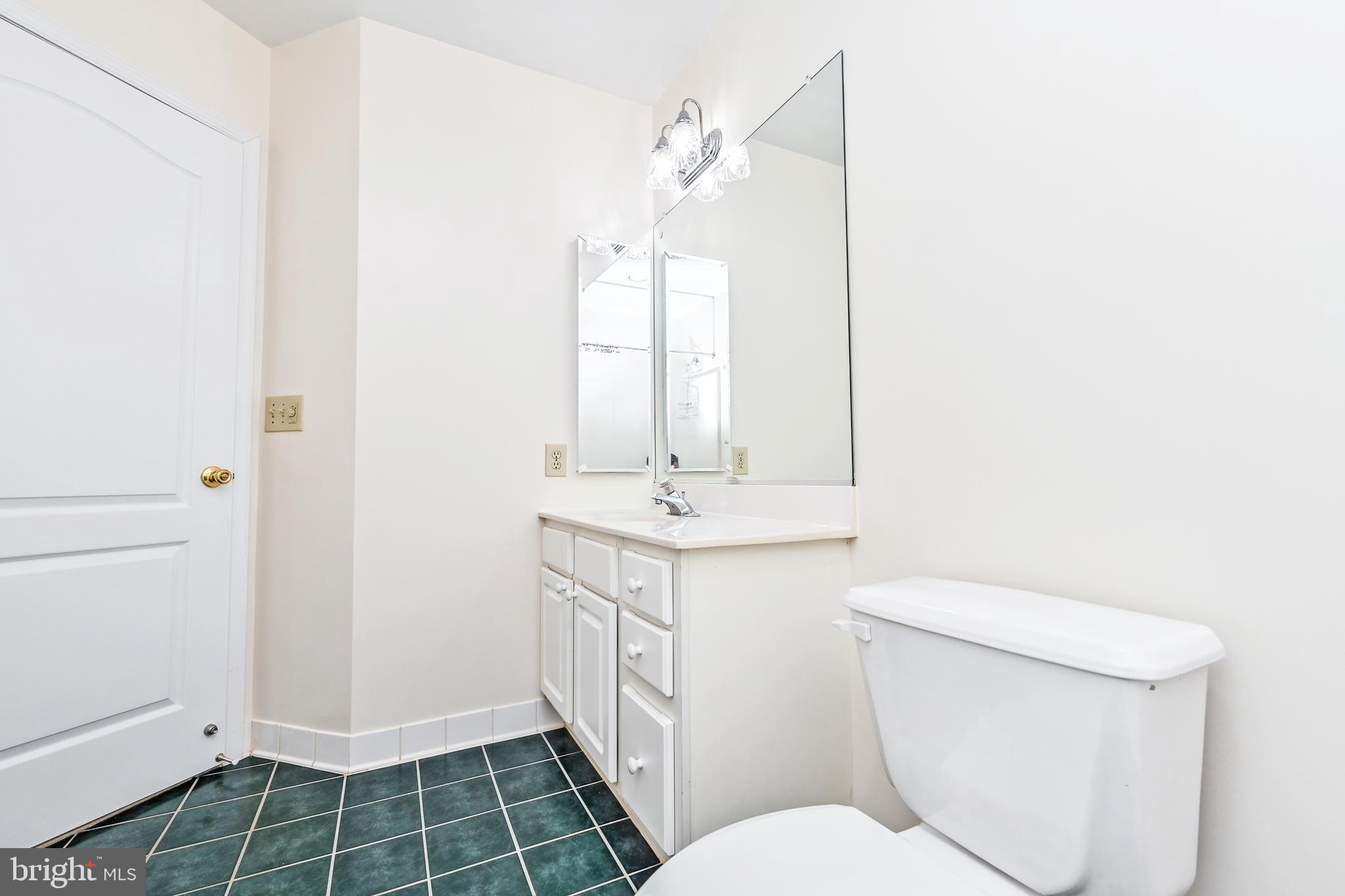 6924 FAIRFAX DRIVE 100