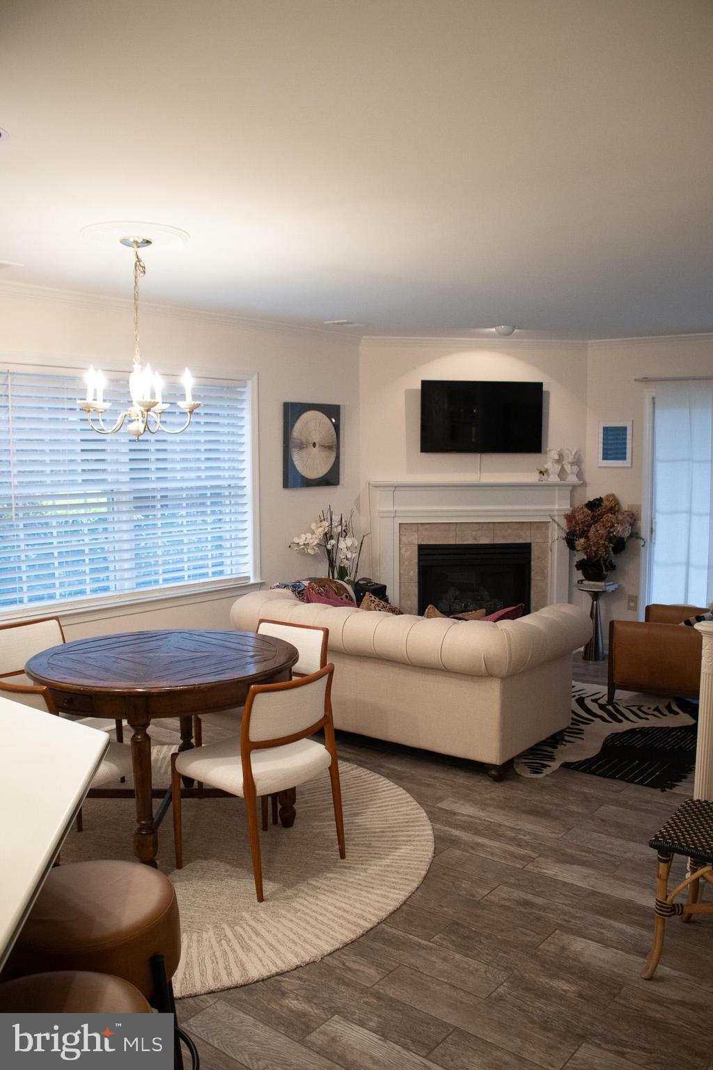 6924 FAIRFAX DRIVE 100