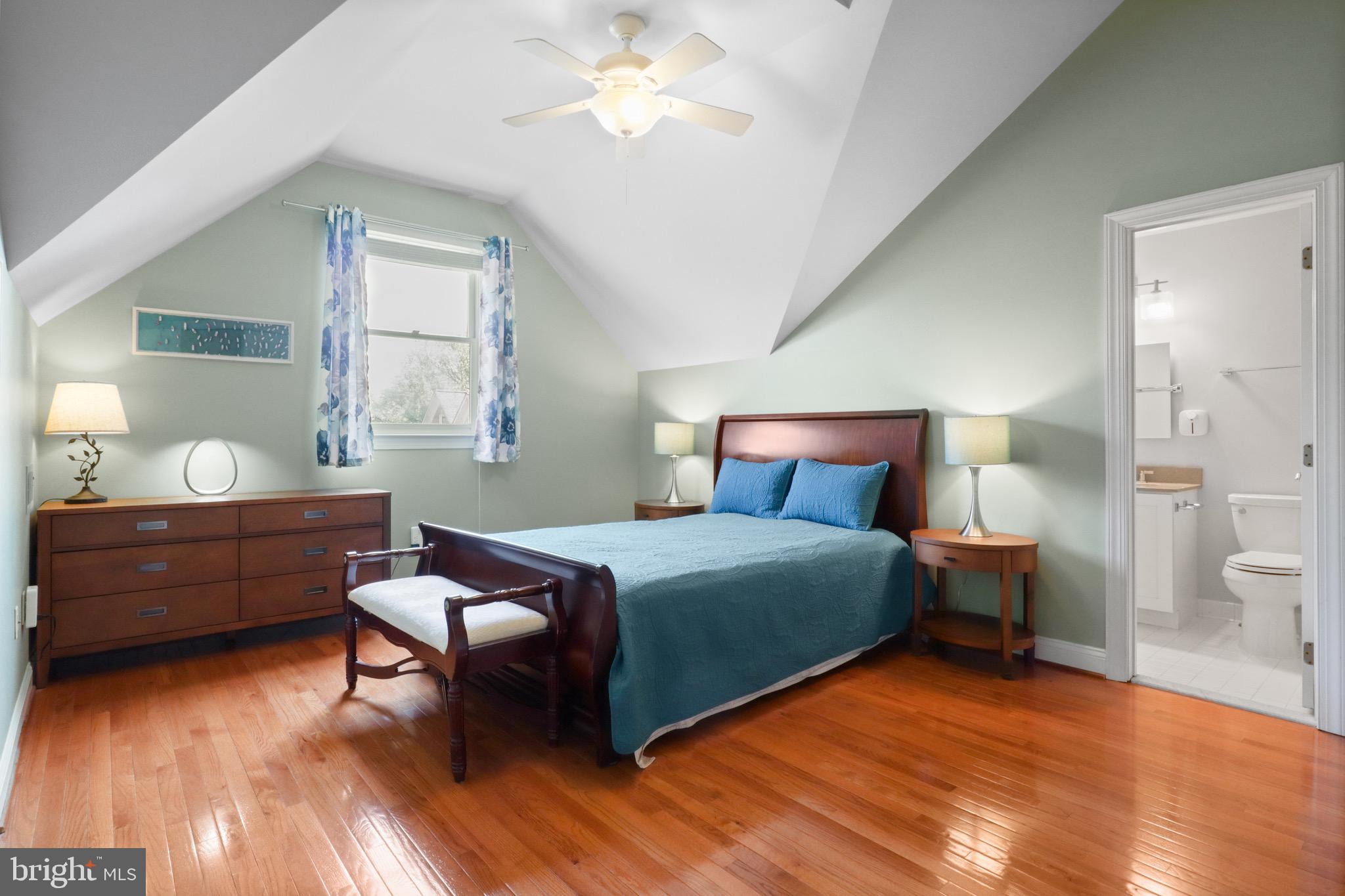 2331 N VAN BUREN COURT