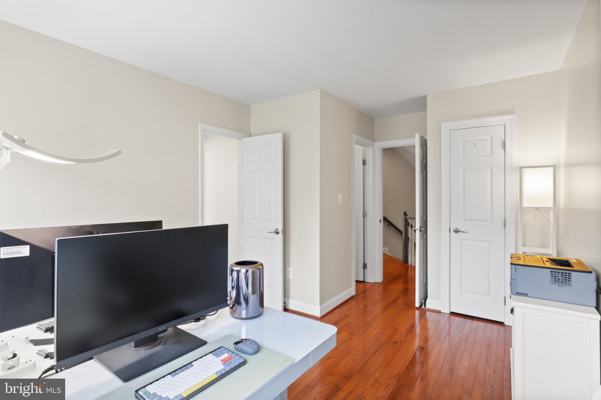 2331 N VAN BUREN COURT