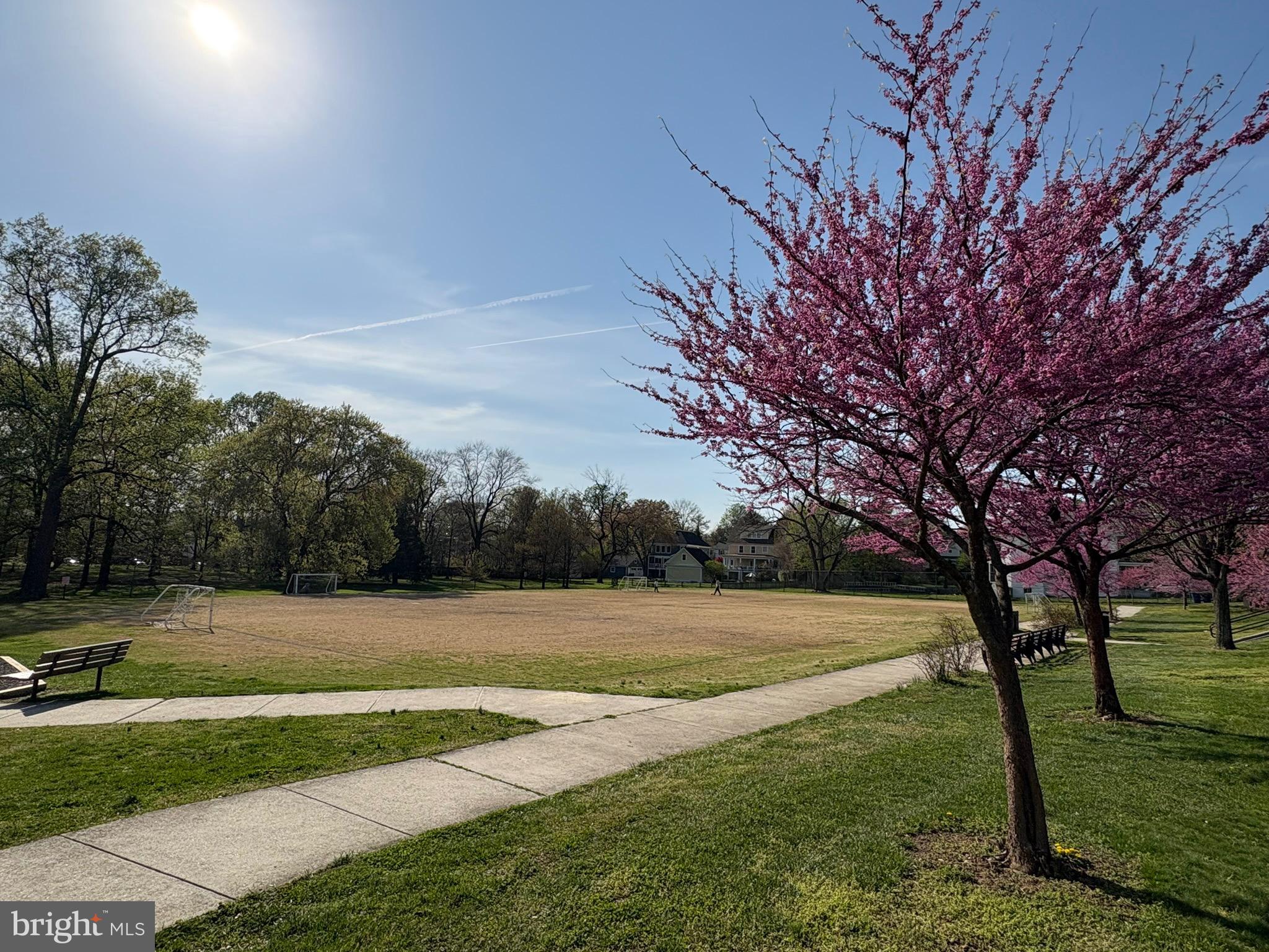 2331 N VAN BUREN COURT