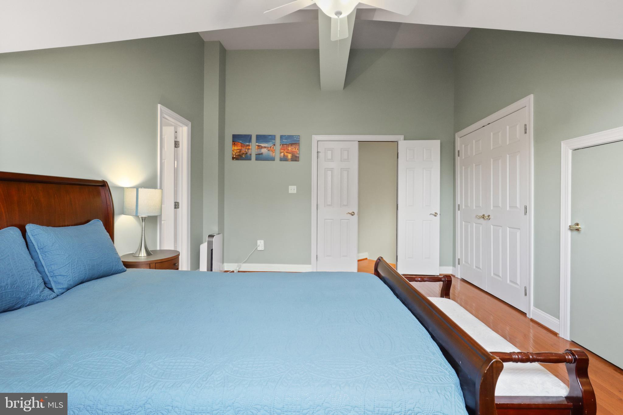 2331 N VAN BUREN COURT