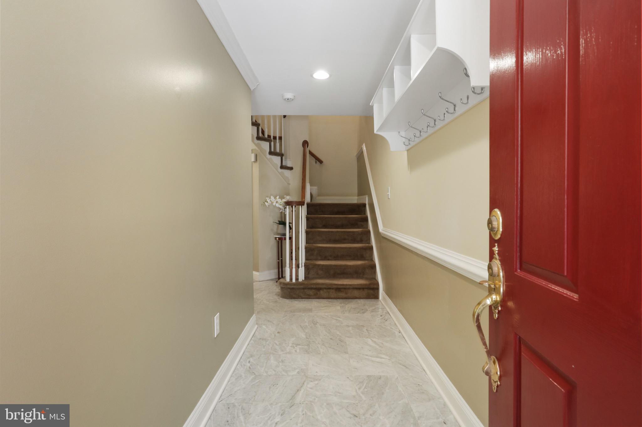 2331 N VAN BUREN COURT