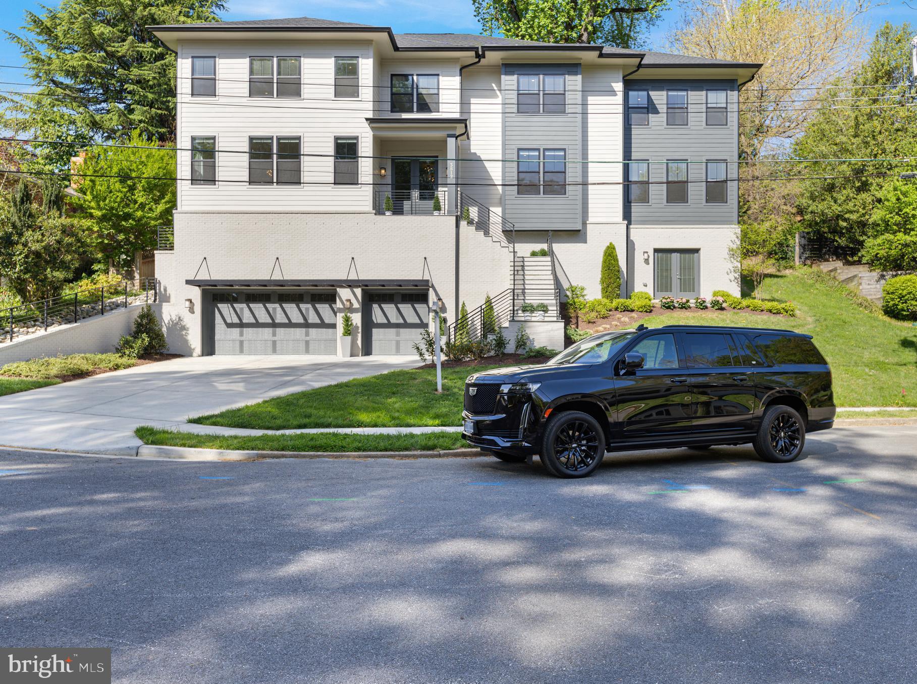 3812 N NELSON STREET